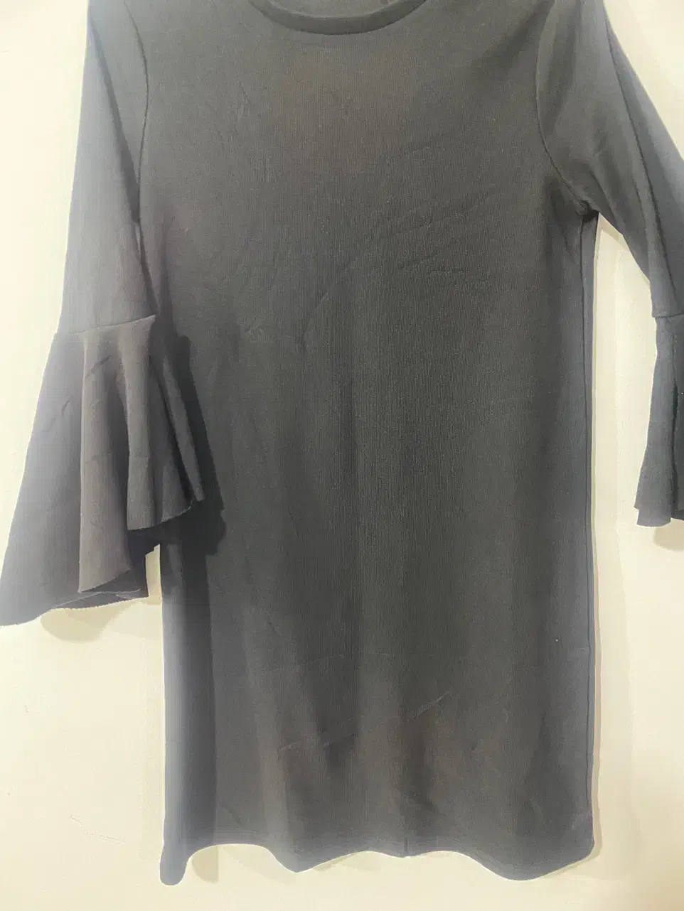 بلوز|لباس|مهاباد (آذربایجان غربی), |دیوار