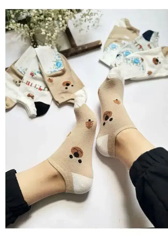 جورابای شیک برای دبیرستانیای عزیز فقط ۳۵ ت|کیف، کفش، کمربند|کرمان, |دیوار