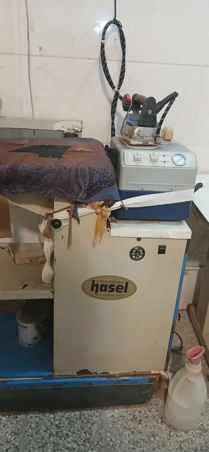 چرخ راسته ،سردوز و مکش|چرخ خیاطی و ریسندگی|پاپی, |دیوار