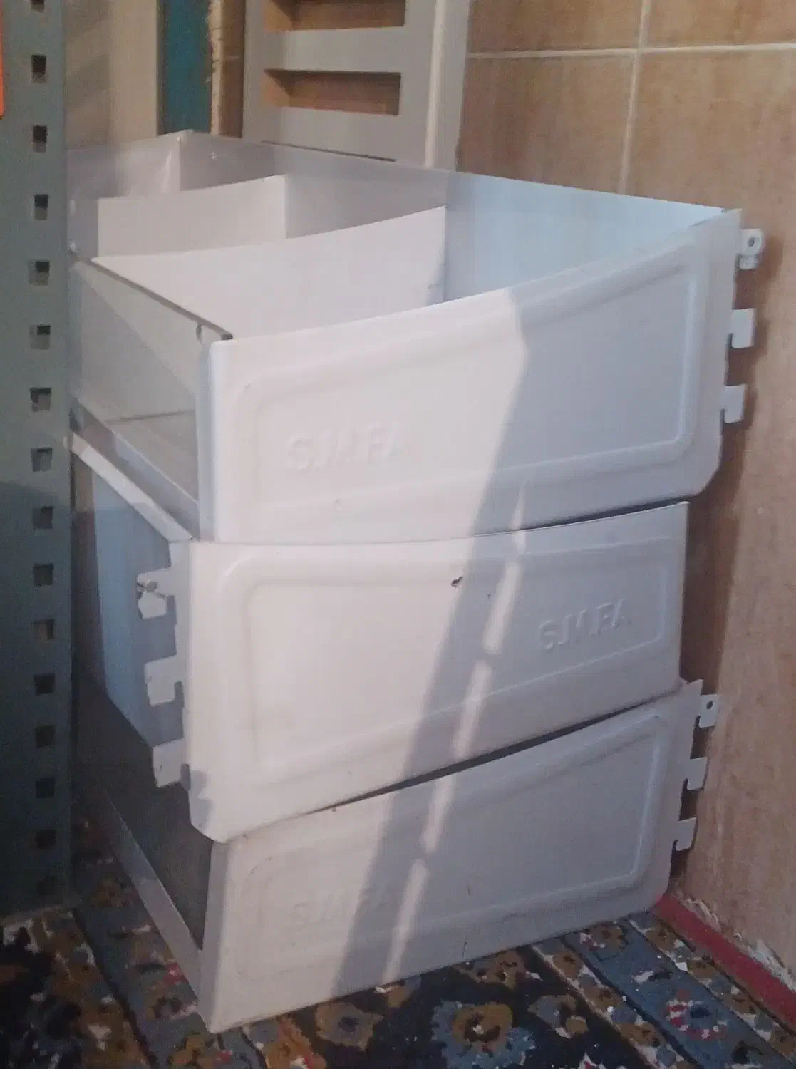 باکس حبوبات و شکلات شیشه دار|فروشگاه و مغازه|شیراز, عادل آباد|دیوار