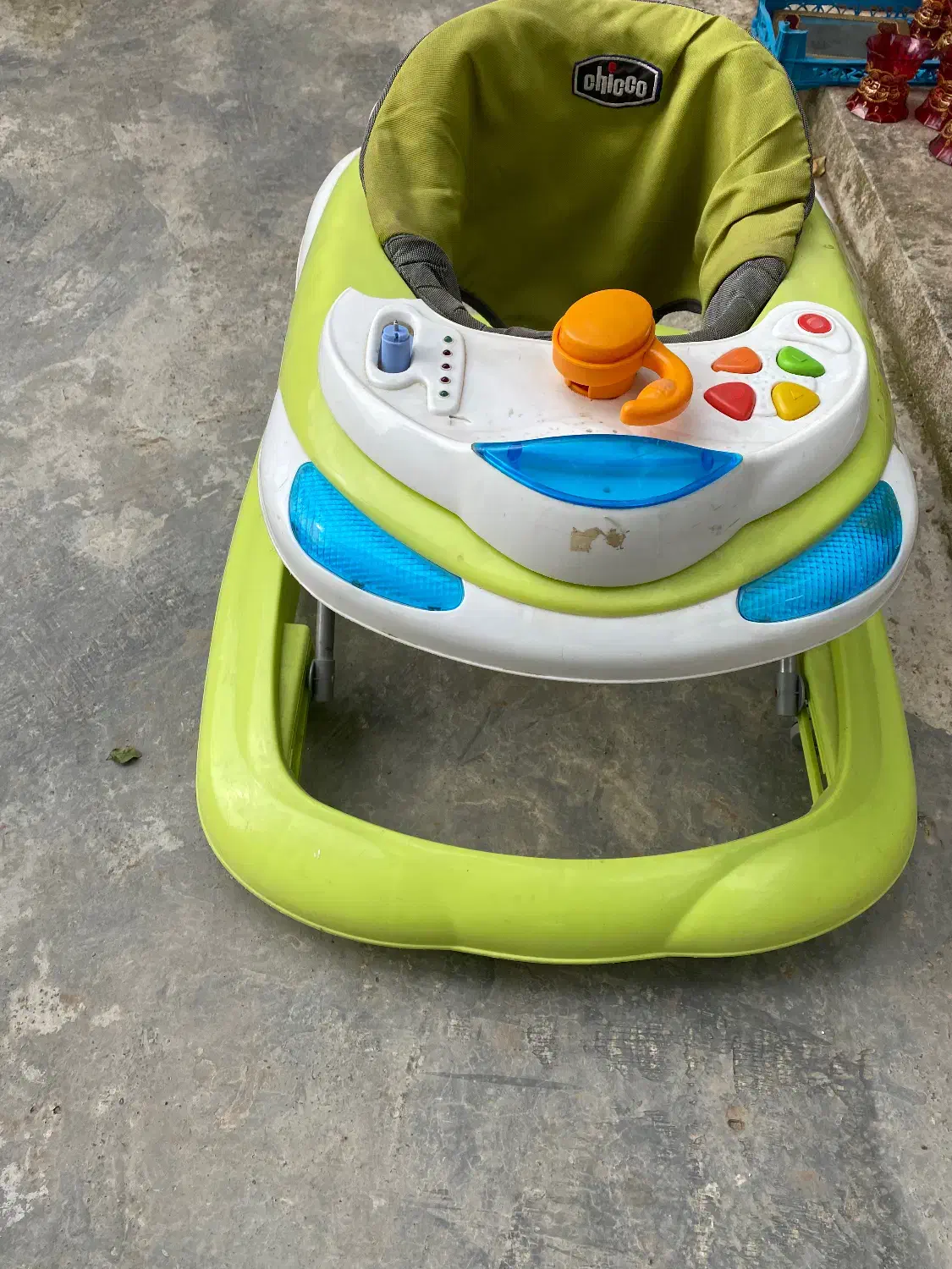 روروک|کالسکه و لوازم جانبی|ساری, |دیوار