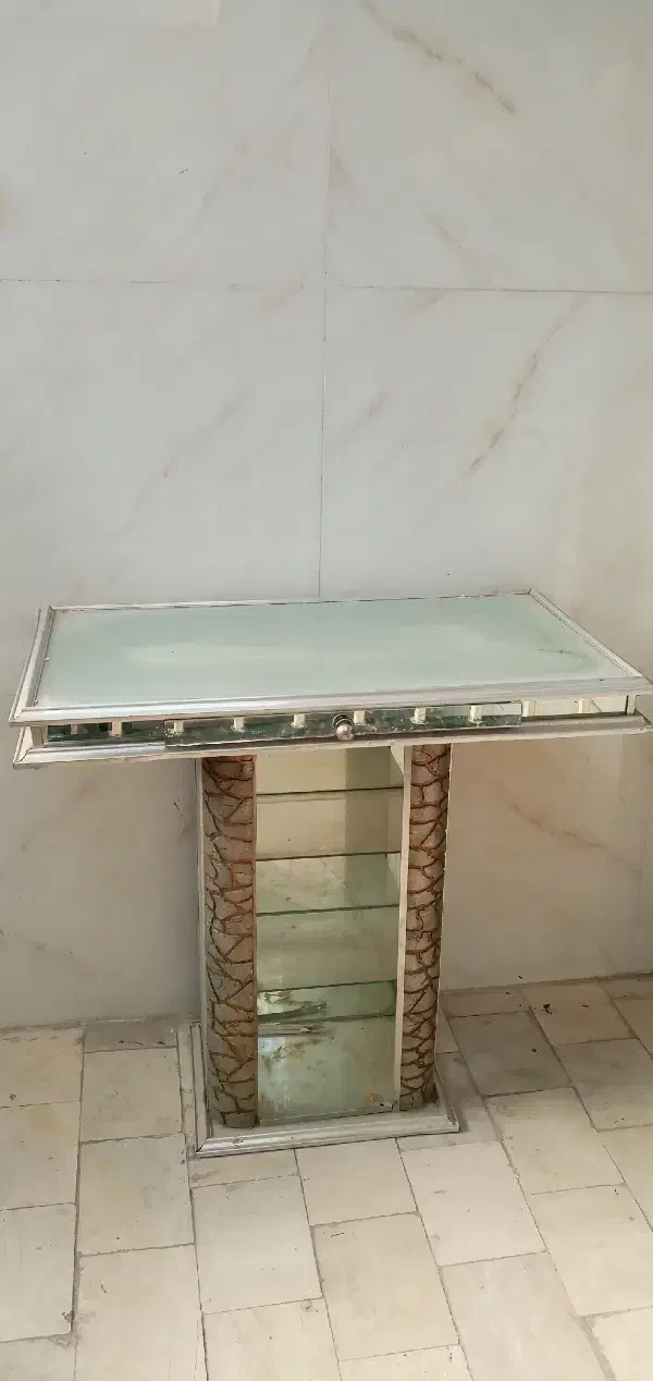 اینه شمعدونی|بوفه، ویترین، کنسول|اندیشه, اندیشه فاز ۱|دیوار