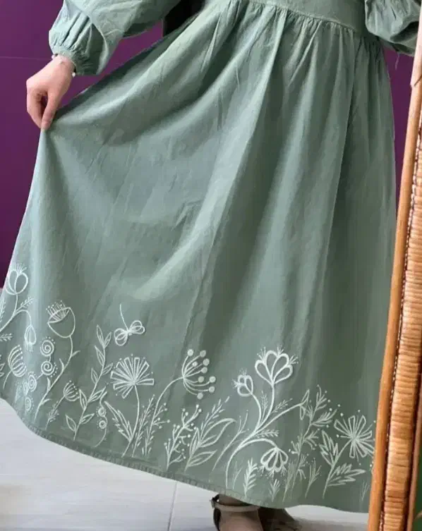 نقاشی روی مقنعه و پارچه|لباس|زاهدان, |دیوار