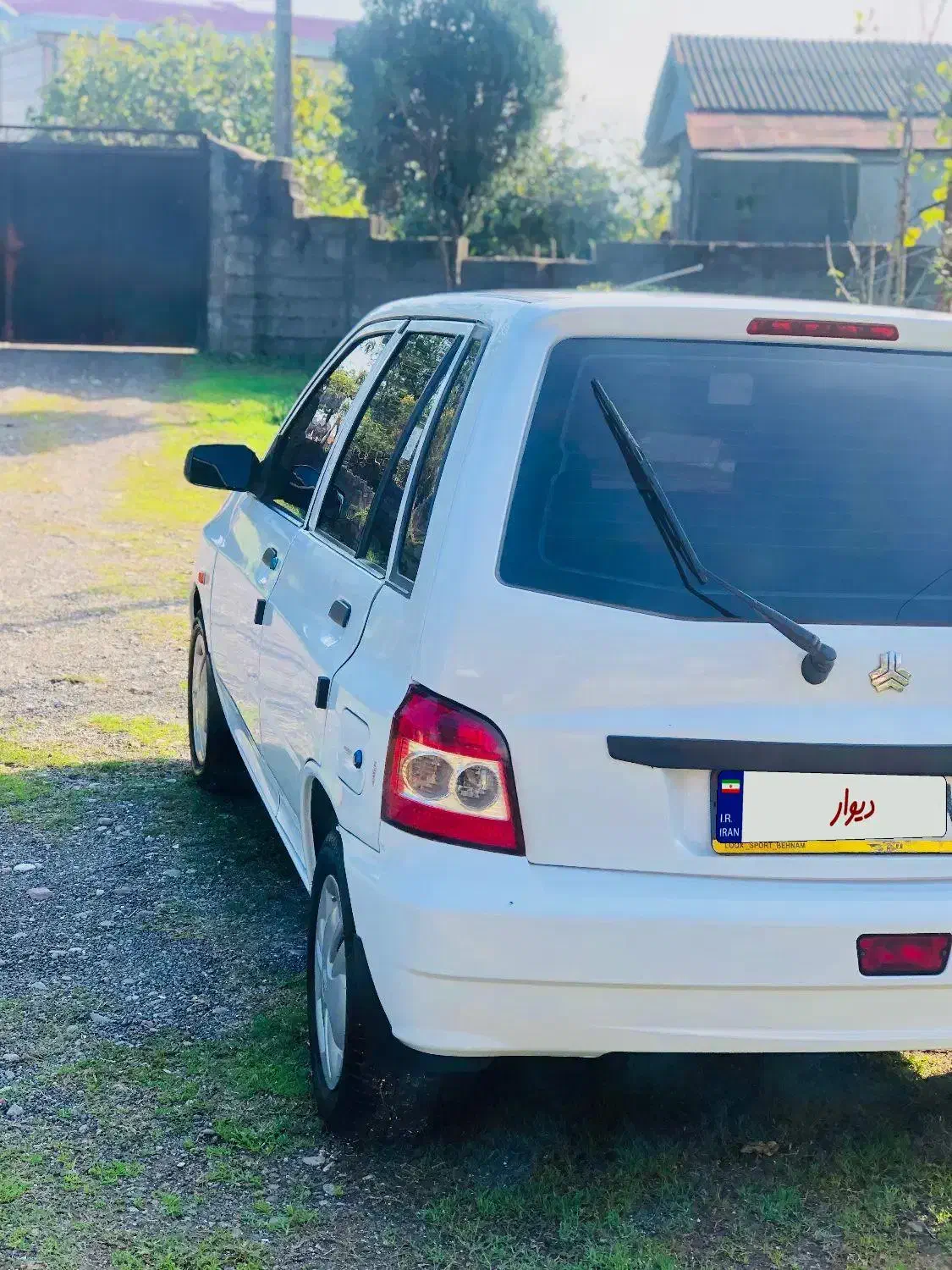 پراید۱۱۱درحدصفرکارخانه مدل۹۸|خودرو سواری و وانت|تالش, هشتپر|دیوار