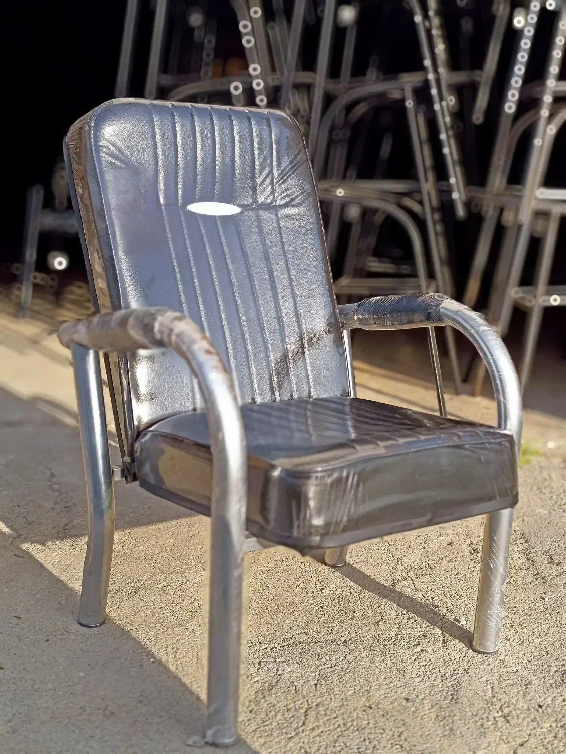 صندلی مدل مبل ارام|مبلمان اداری|رباط‌کریم, رباط‌کریم|دیوار