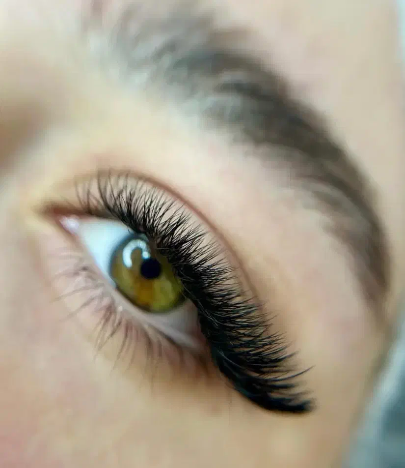 کاشت مژه و اکستنشن مژه|خدمات آرایشگری و زیبایی|مشهد, میعاد (شهرک غرب)|دیوار