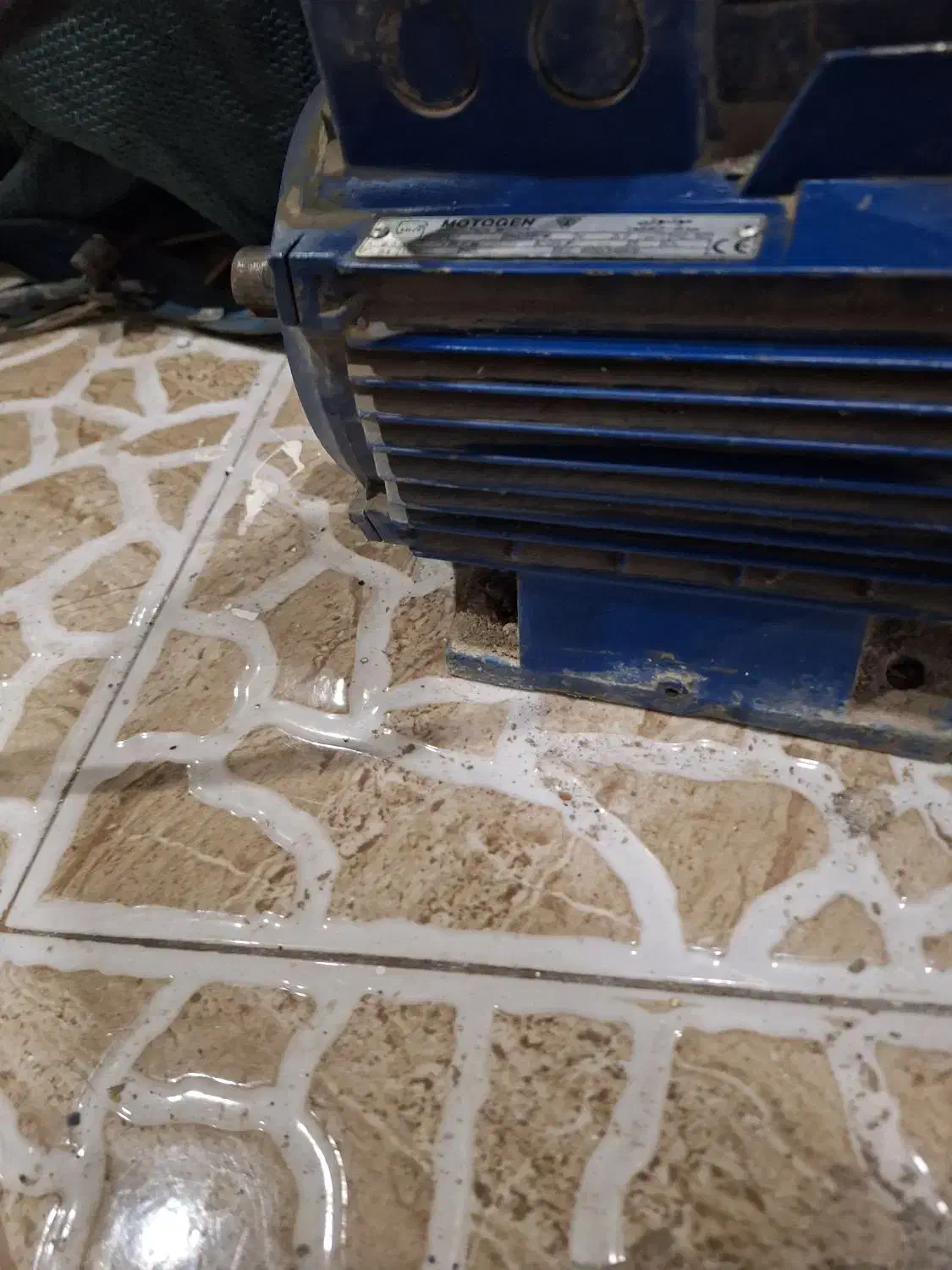 فروش الکتروموتورسه فاز 3 اسب سالم کم کار|ماشین‌آلات صنعتی|سیرجان, |دیوار