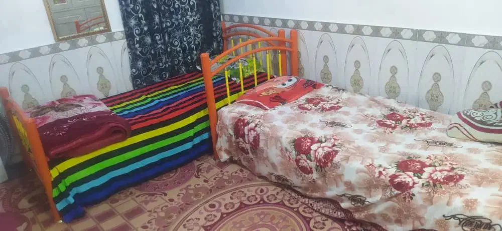 میز.وتخت خواب|تخت و سرویس خواب|اهواز, کوی ملی راه|دیوار
