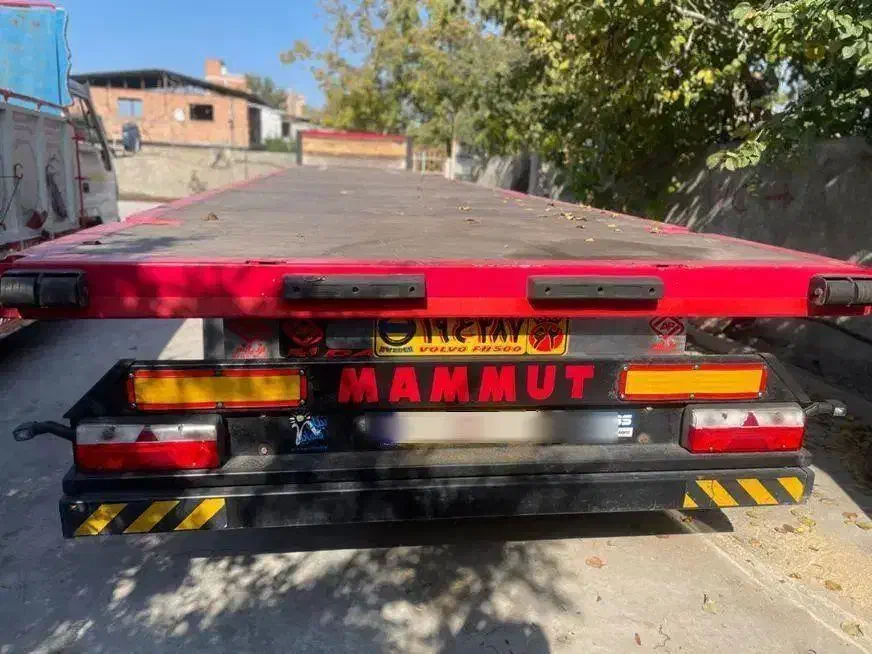 تریلی کفی سه محور  ۱۳/۷۰|خودرو سنگین|تهران, آهنگ|دیوار