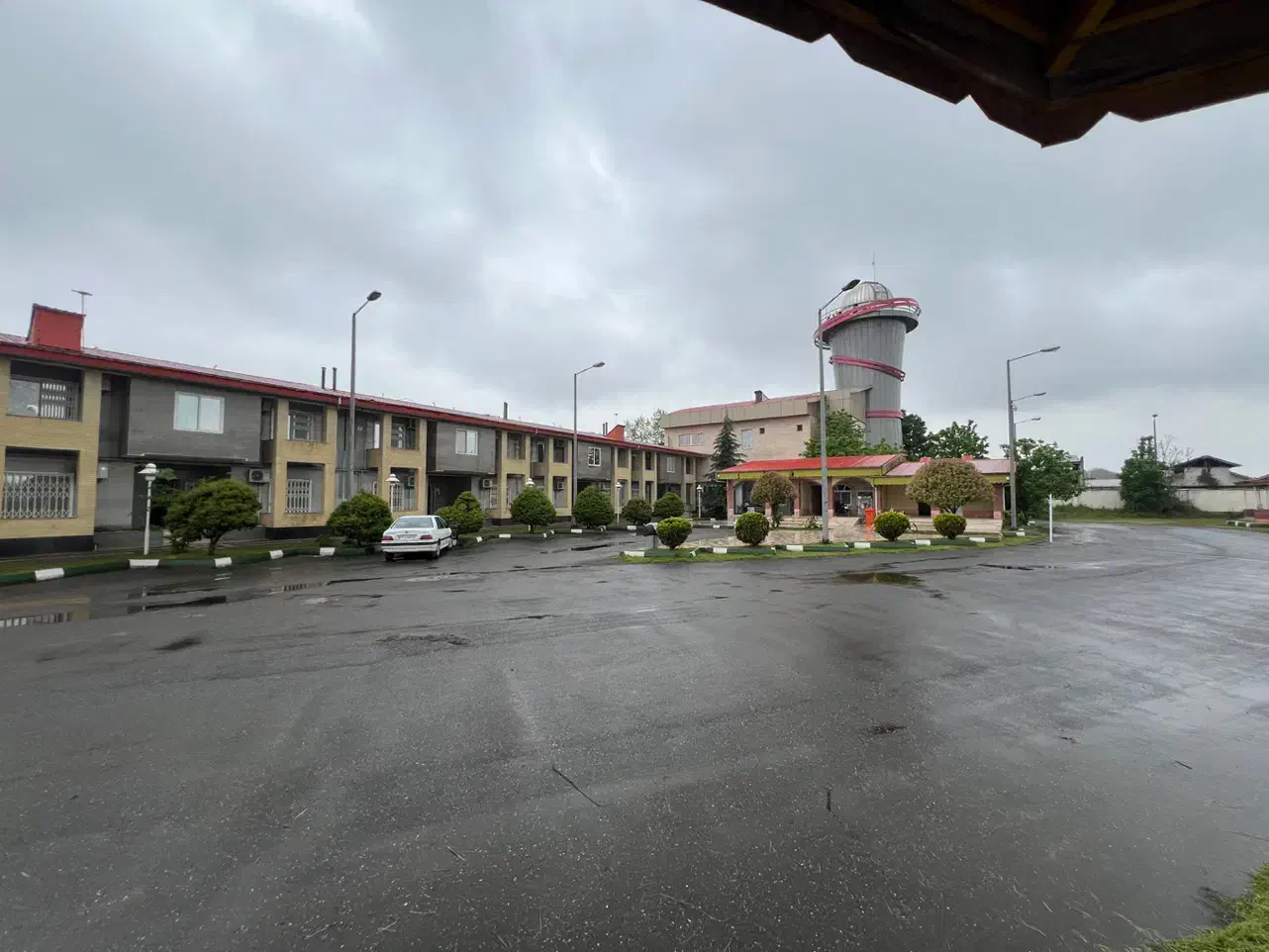 سویت با چشم انداز تالاب عینک|اجارهٔ کوتاهمدت آپارتمان و سوئیت|رشت, ولکس|دیوار