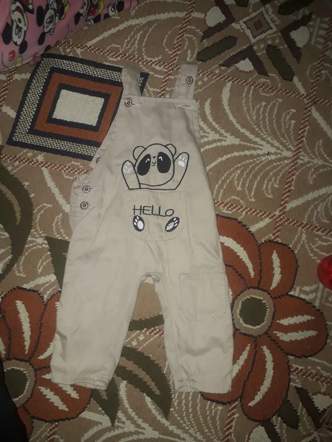 بیلر و کلاه و شال گردن دست بافت|لباس|نیشابور, مازول|دیوار