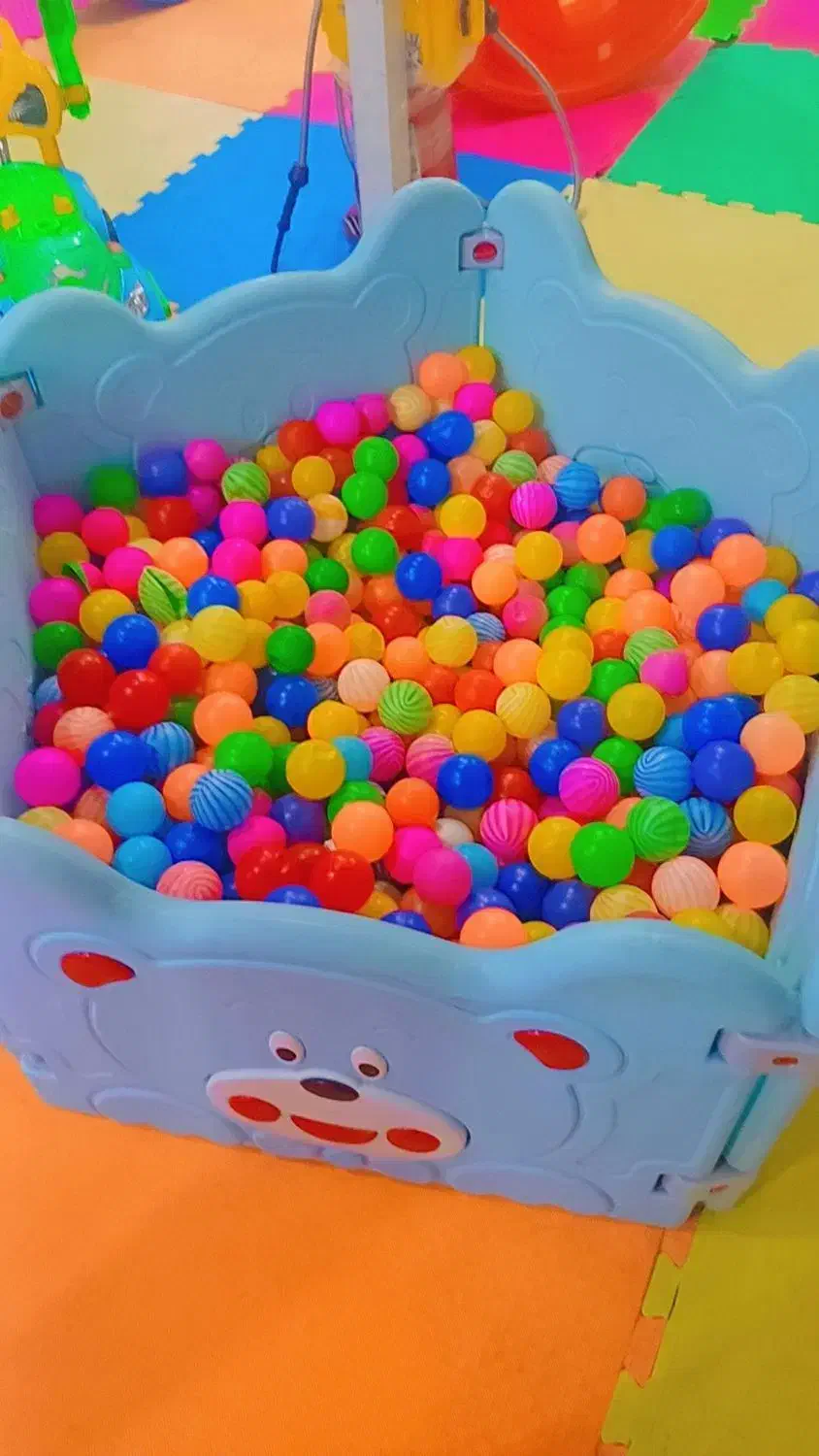 کلیه وسایل خانه بازی یکجا بفروش میرسد|اسباببازی|رشت, ولکس|دیوار