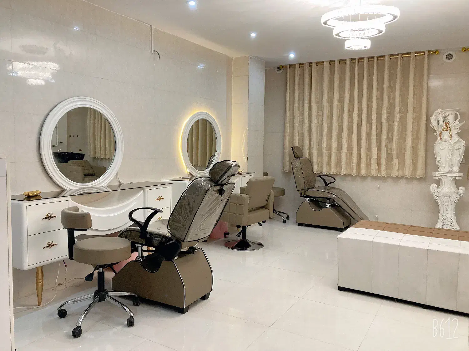 رنگکار|استخدام درمانی، زیبایی، بهداشتی|مشکین‌دشت, |دیوار