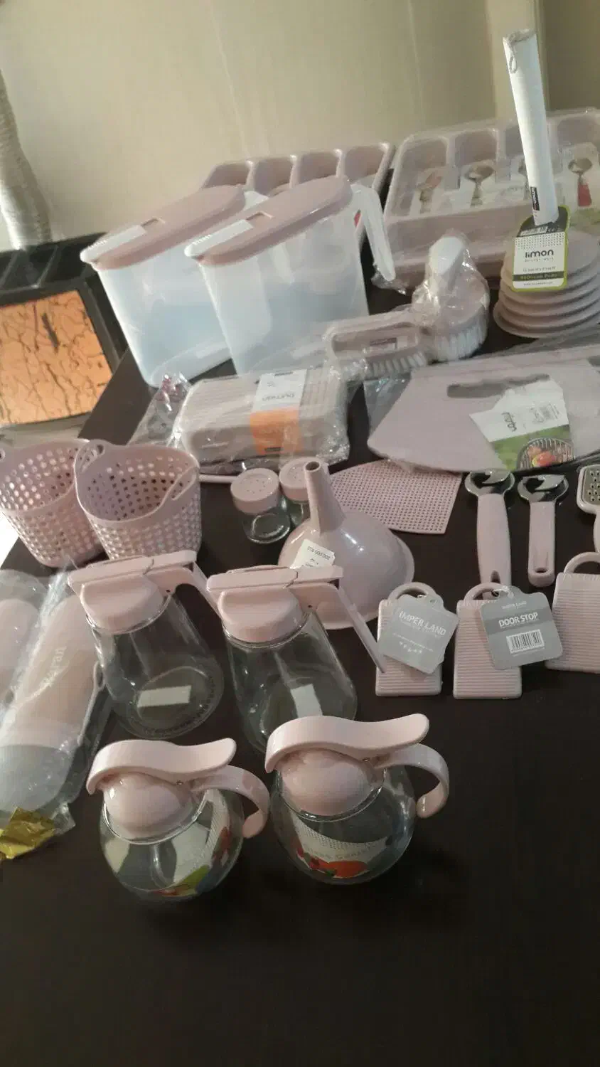 قالبهای ژله/ ظروف پلاستیکی رنگ کرپ|حراج|محمدشهر, محمدشهر|دیوار