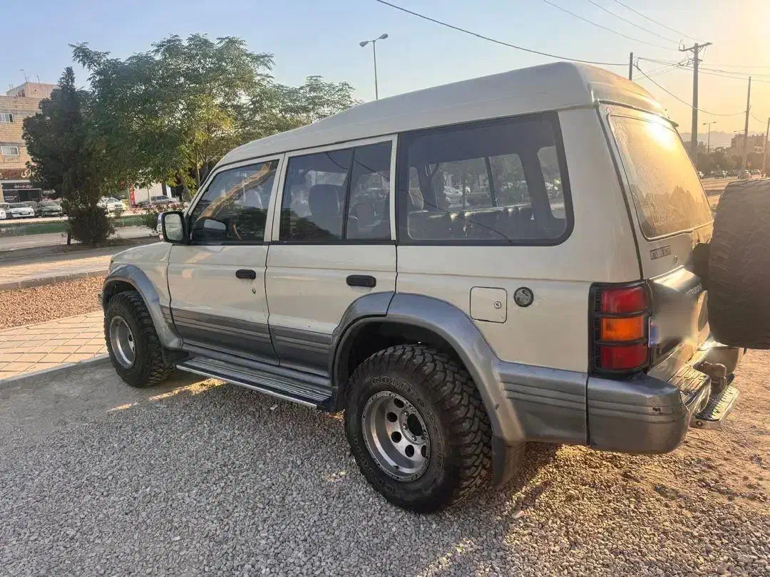 میتسوبیشی پاجیرو|خودرو سواری و وانت|اصفهان, بهارستان|دیوار