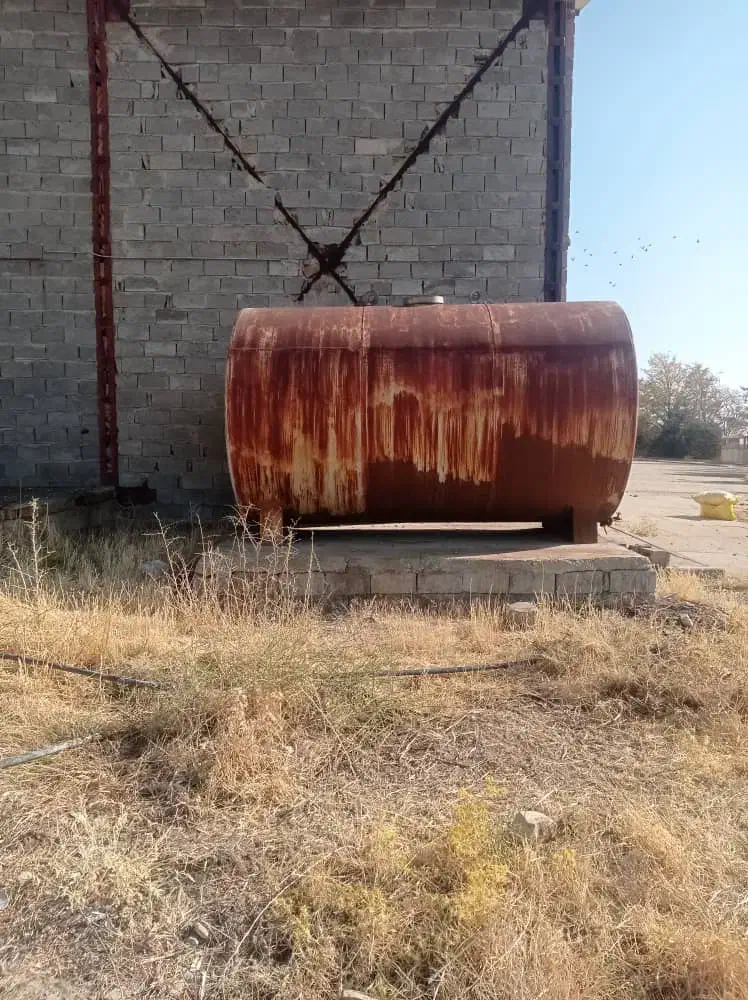 مخزن18000لیتری اهنی درجه یک80میلیون تومان|ماشینآلات صنعتی|شاهین دژ, |دیوار