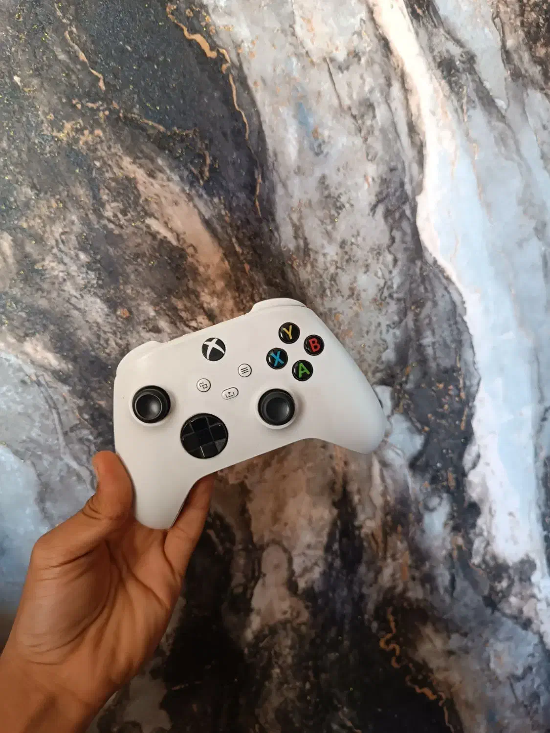Xbox series s دو دسته قانونی|کنسول، بازی ویدئویی و آنلاین|صدرا-فارس, فاز ۱|دیوار