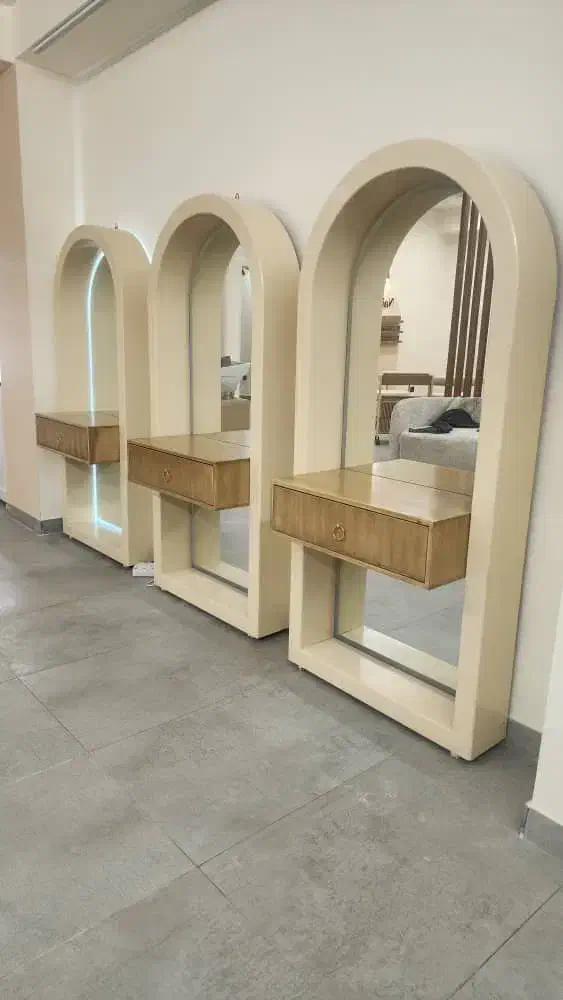 تولید تجهیزات آرایشگاهی آلما صنعت دکور|آرایشگاه و سالنهای زیبایی|اسلامشهر, ده عباس|دیوار