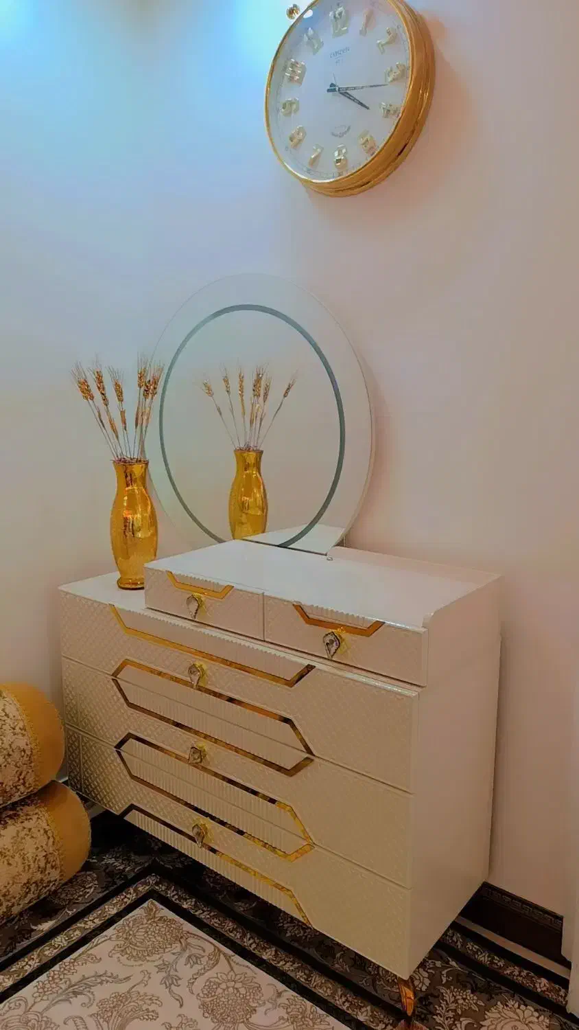 میز و آیینه کنسول|بوفه، ویترین، کنسول|پاتاوه, |دیوار