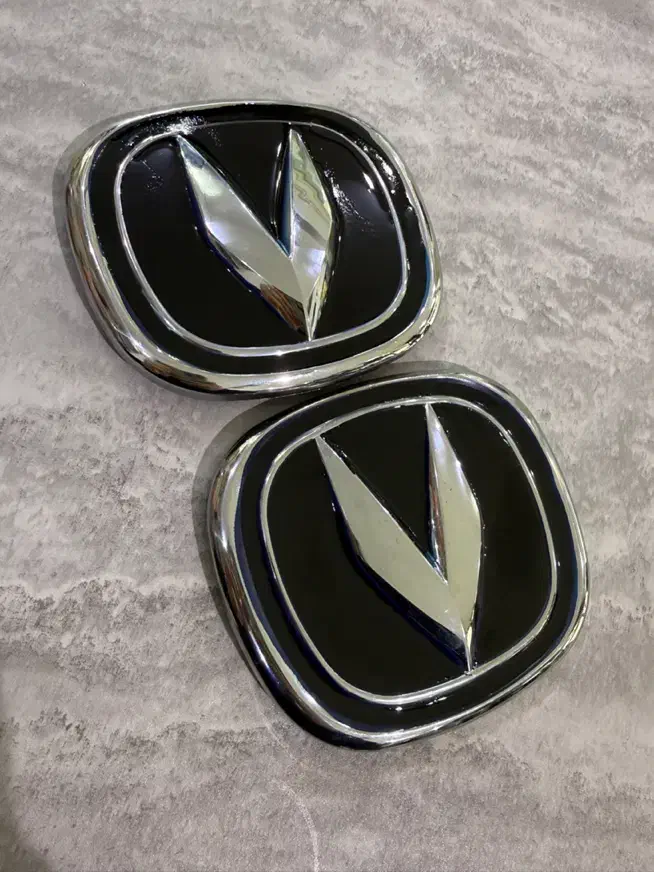 آرم جلو پنجره چانگان cs55|قطعات یدکی و لوازم جانبی|لواسان, |دیوار