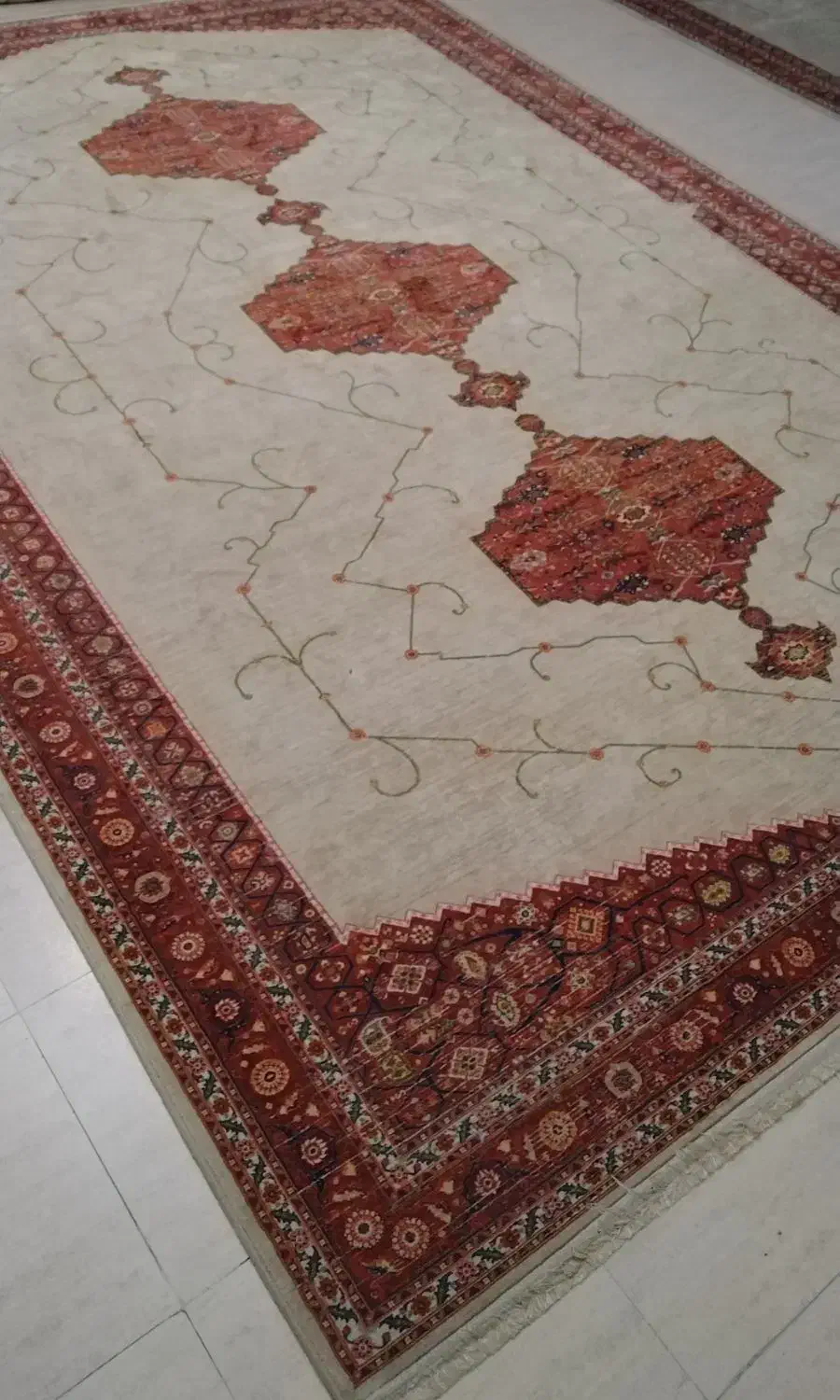 جفت 9 متری ماشینی|فرش|شیراز, عفیف‌آباد|دیوار