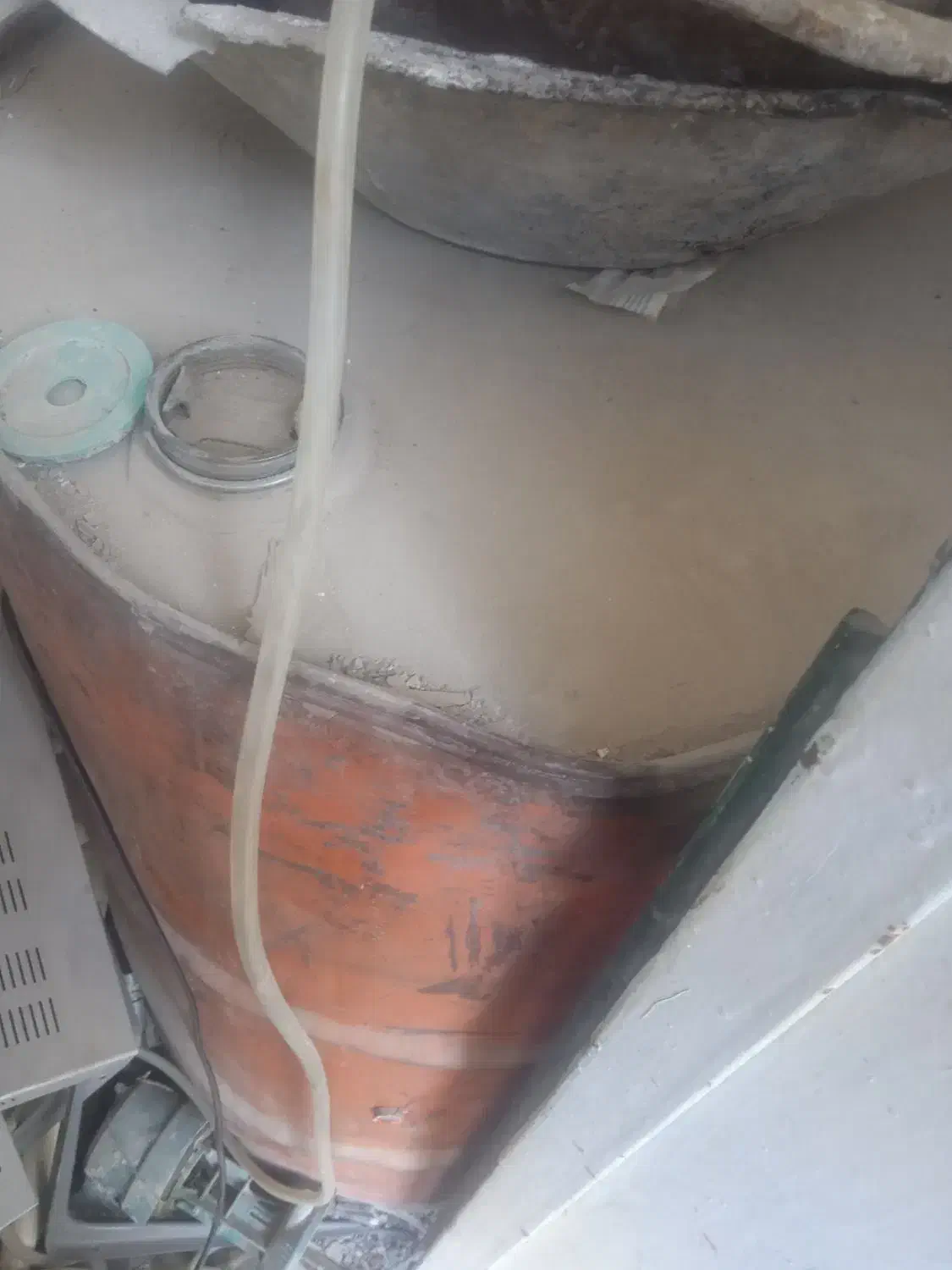 بشکه آهنی و پلاستیکی|ابزارآلات|زاهدان, |دیوار