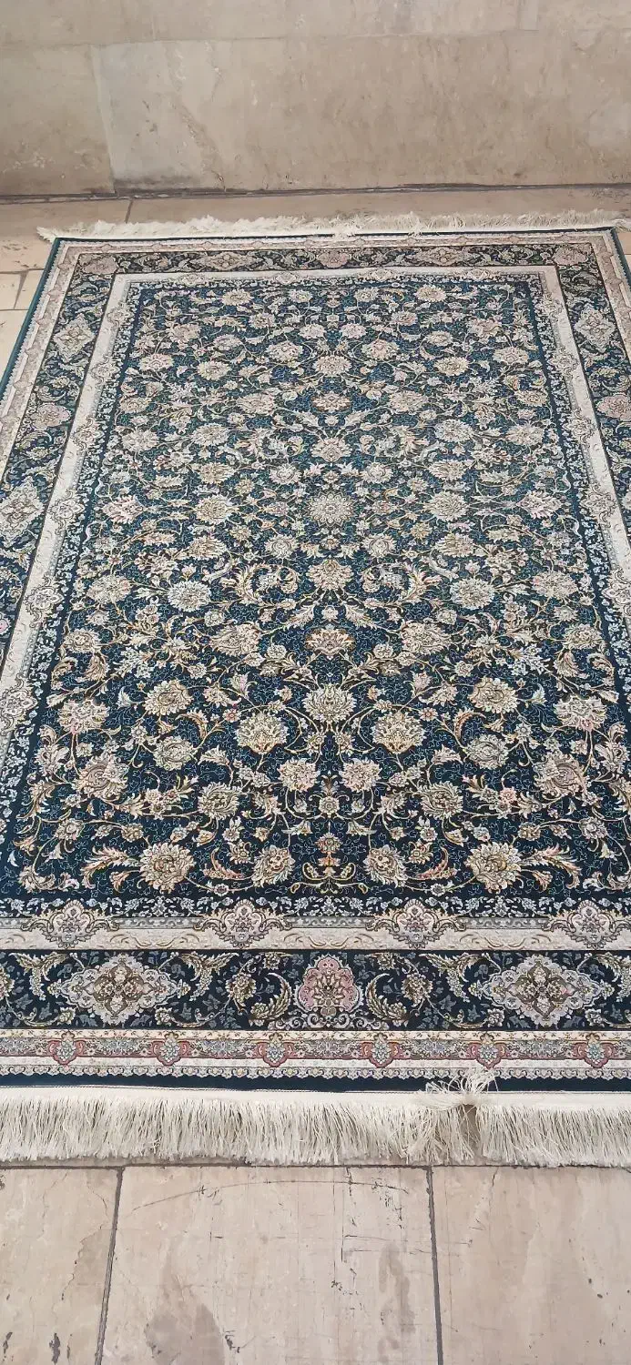 فرش دست دوم در حد آکبند ۱۲۰۰شانه|فرش|تهران, علم و صنعت|دیوار