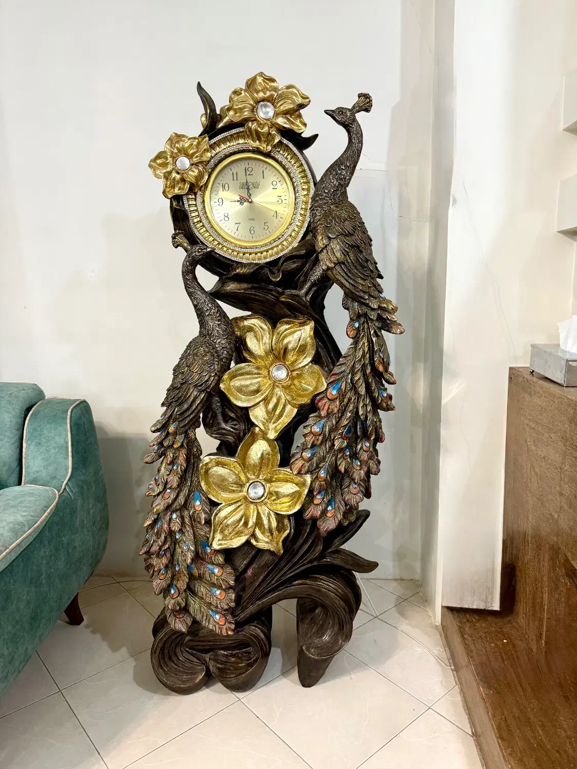 ساعت نمادار قیمت مناسب|ساعت دیواری و تزئینی|محمدشهر, همایون ویلا|دیوار