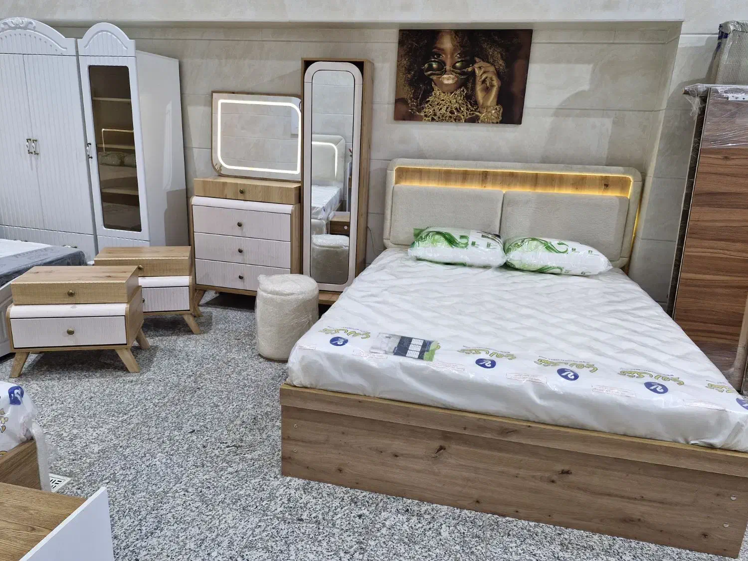 تخت & سرویس خواب اوپال برا جهزیه|تخت و سرویس خواب|زنجان, |دیوار