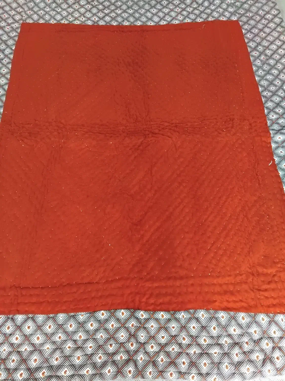 لحاف و نالی|رختخواب، بالش، پتو|کوهدشت, |دیوار