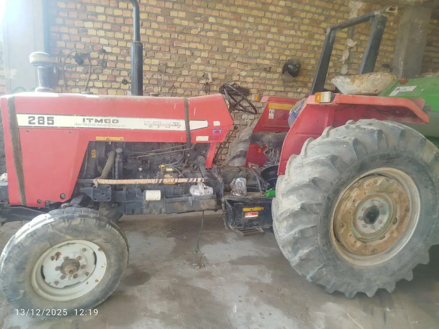 وسیله نقلیه|خودرو سنگین|انگوران, |دیوار