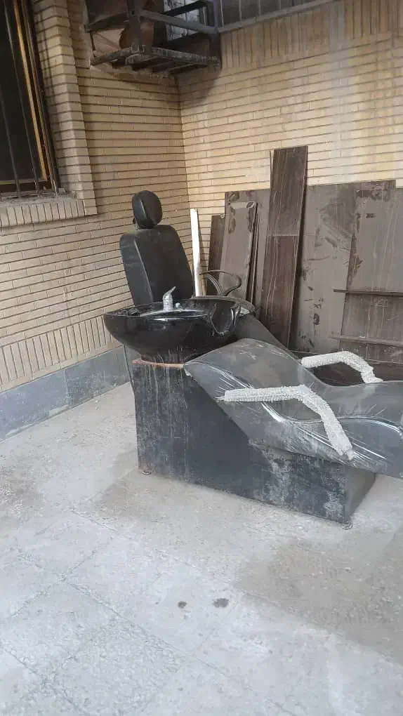 سرشور صندلی.رنگ مومش کراتین پروتئین قیمت سه تومن|آرایشگاه و سالن‌های زیبایی|چابهار, |دیوار