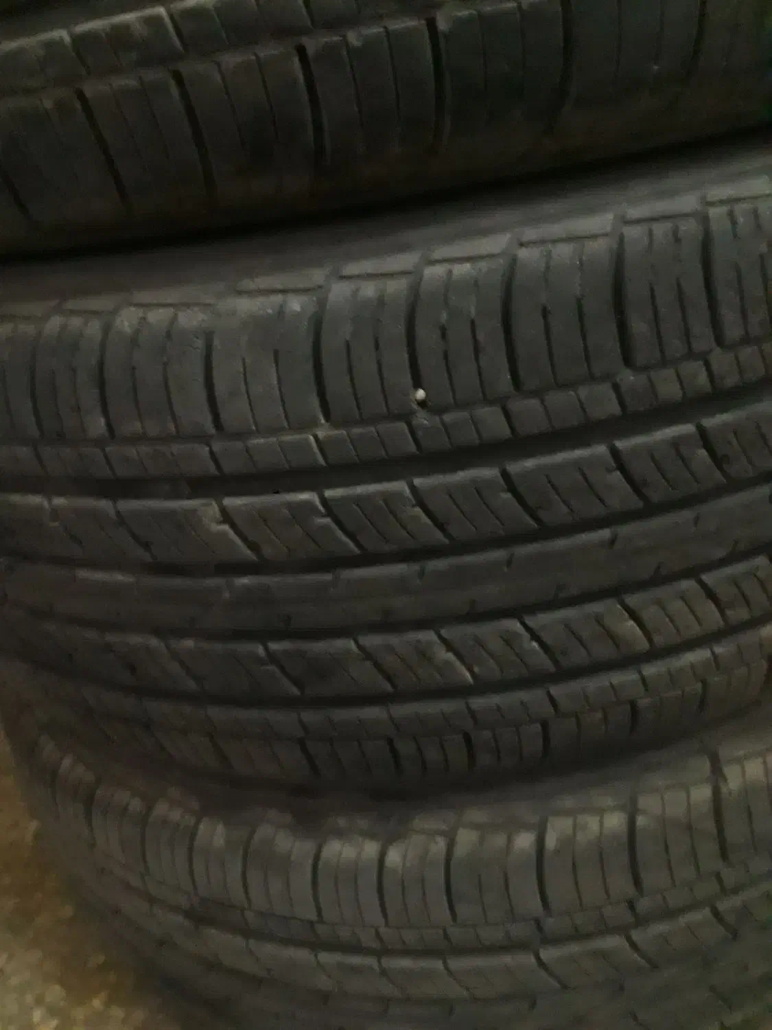 رینگ و لاستیک پژو ۱۴|قطعات یدکی و لوازم جانبی|خمینی‌شهر, |دیوار