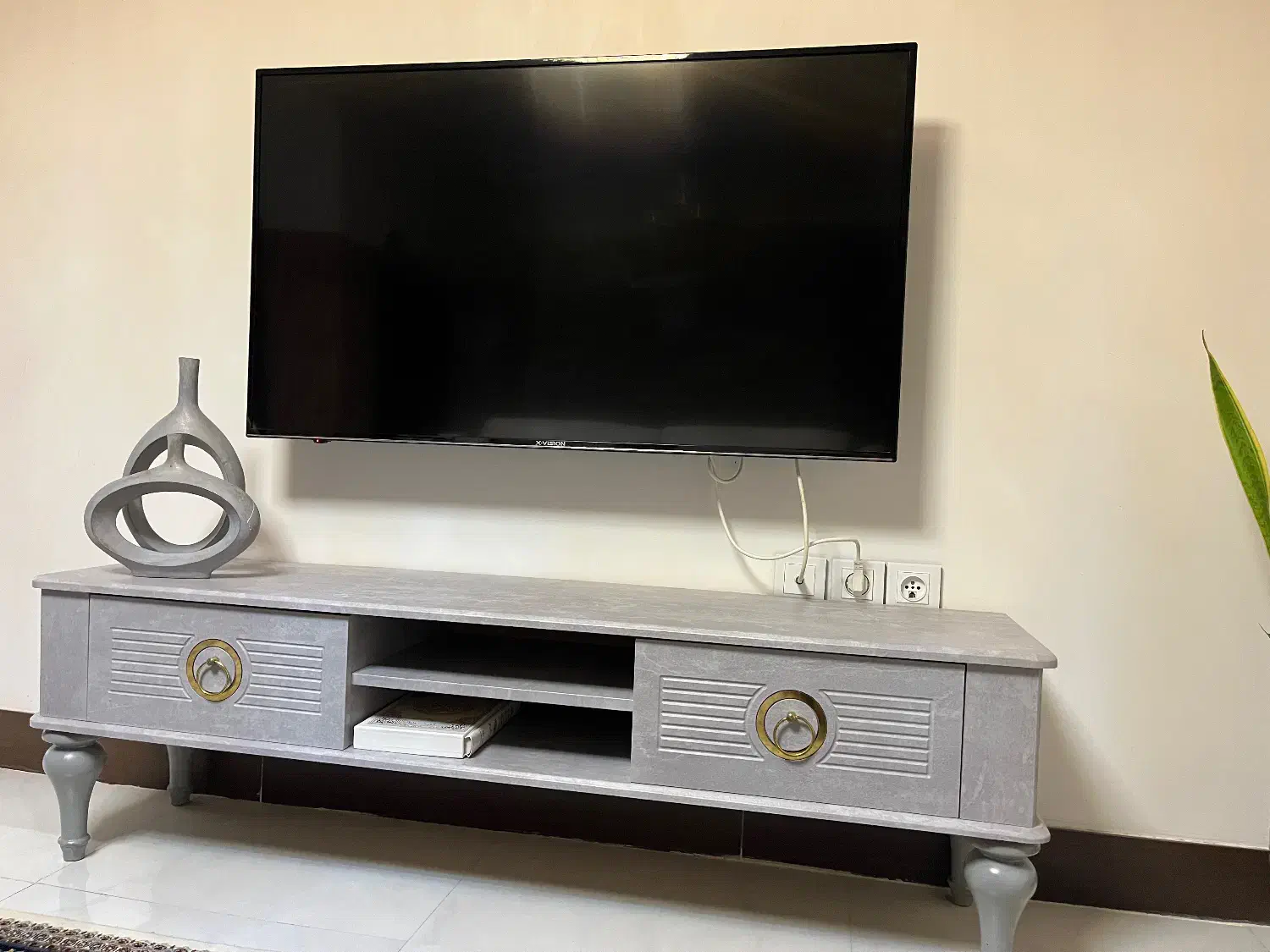 تلویزیون ایکس ویژن|تلویزیون و پروژکتور|ساری, |دیوار