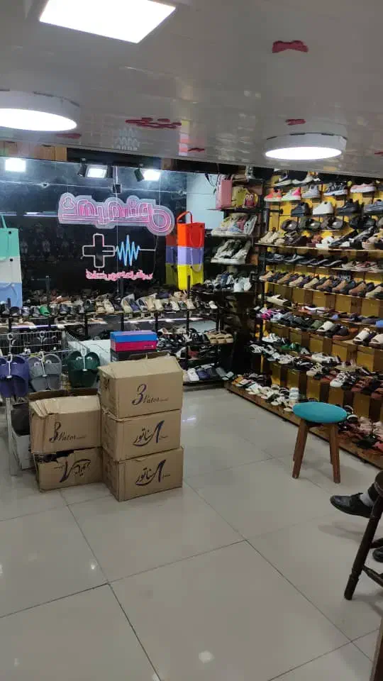 فروش یک باب مغازه واقع در کوچه صالحی|فروش مغازه و غرفه|ساوه, |دیوار