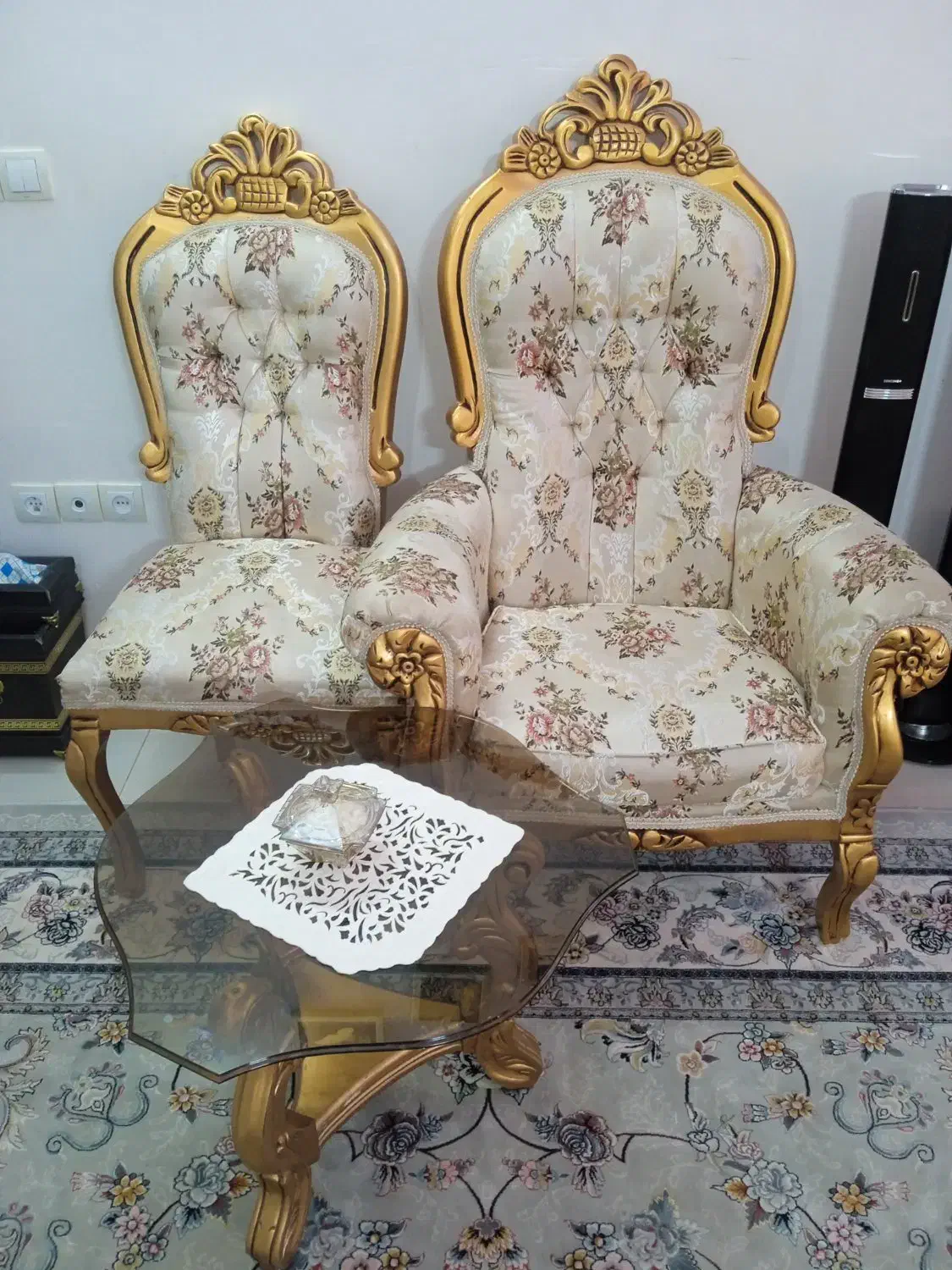 مبل سلطنتی ۹نفره|مبلمان خانگی و میز عسلی|تربتحیدریه, مظفریه|دیوار