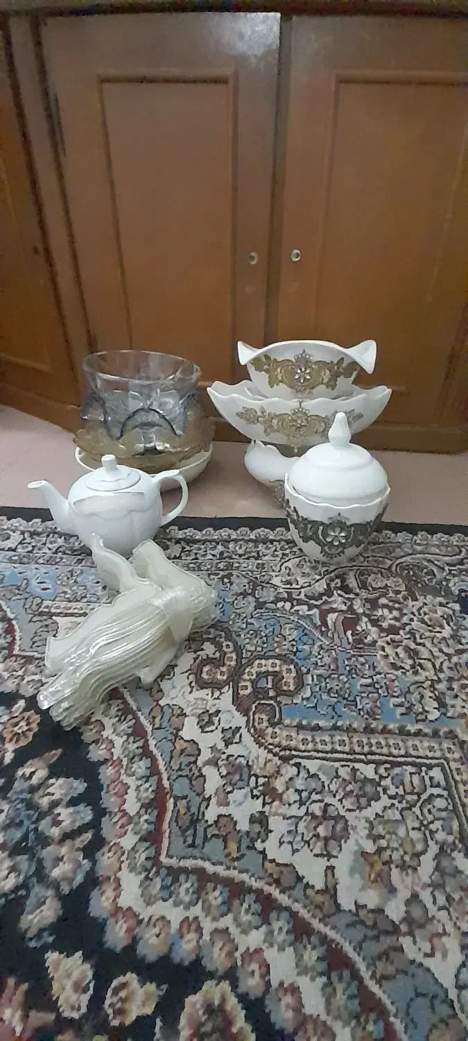 ظروف قیمت همش ۶۰۰|ظروف سرو و پذیرایی|مشهد, عباسآباد|دیوار