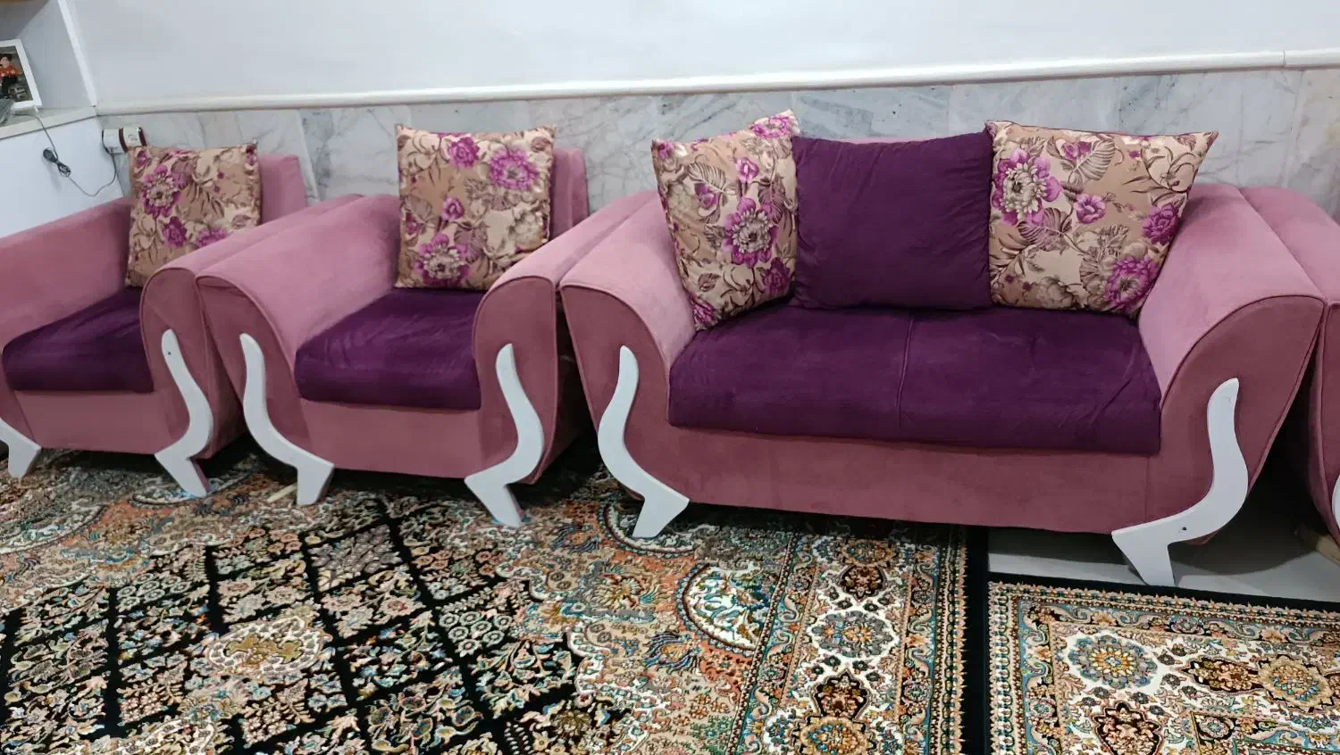 مبل ۹ نفره راحتی .فروش فوری|مبلمان خانگی و میز عسلی|قوچان, |دیوار