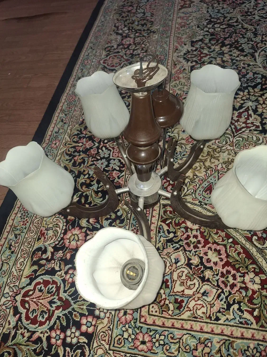 لوستر|لوستر و چراغ آویز|یزد, |دیوار