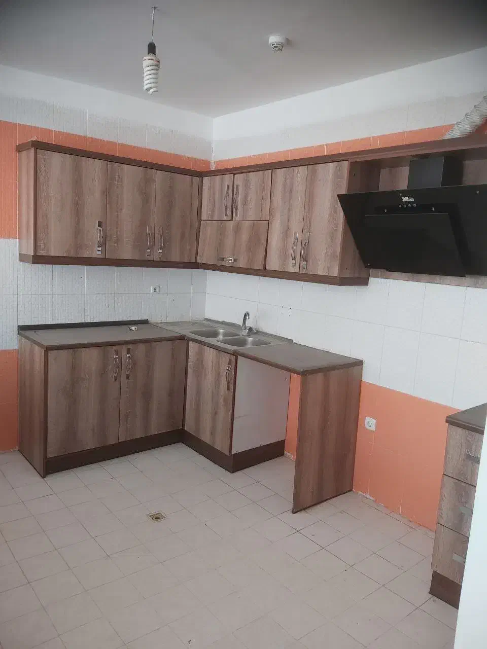 مسکن مهر / ۸۳ متر دونبش روبه افتاب/ دو کله نور|فروش آپارتمان|شاهینشهر, مسکن مهر|دیوار