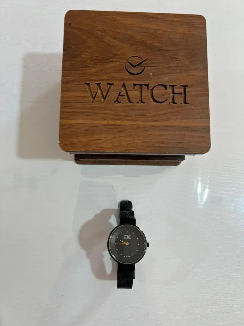 ساعت CREST اصل-کاملا نو بهمراه جعبه-موتور ژاپنی|ساعت|دوگنبدان, |دیوار