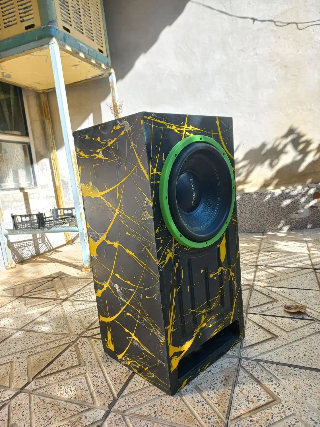 ساب باکس خیلی کمکار|قطعات یدکی و لوازم جانبی|عجب شیر, |دیوار