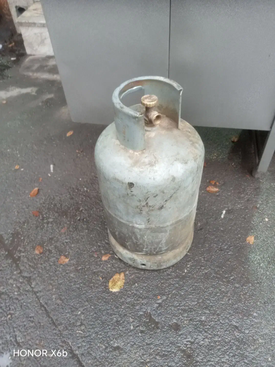 کپسول گاز بوتان|اجاق گاز و لوازم برقی پخت‌وپز|ایلخچی, |دیوار