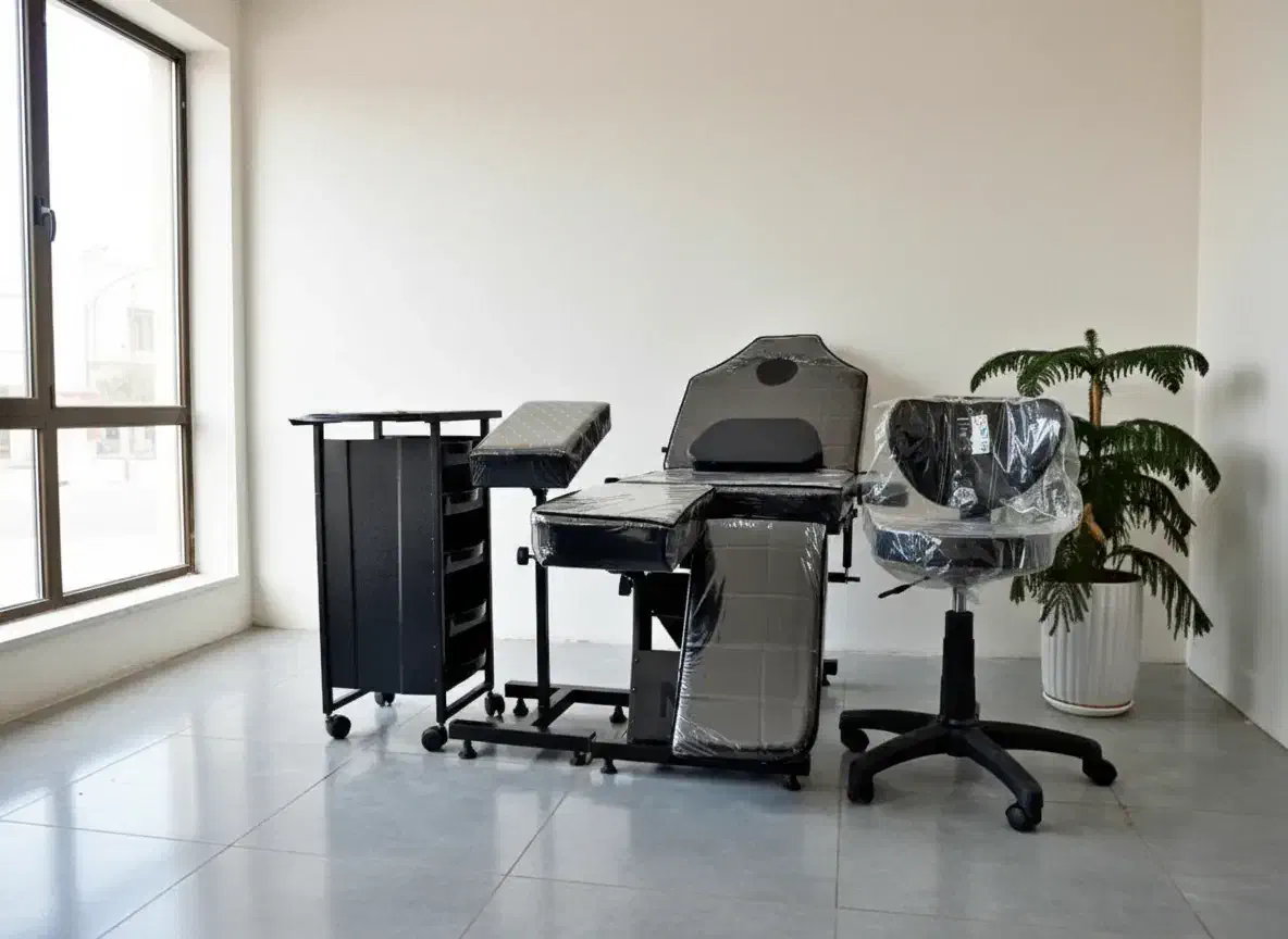 صندلی تتو،ست کامل|آرایشگاه و سالن‌های زیبایی|تهران, شهرک ابوذر|دیوار