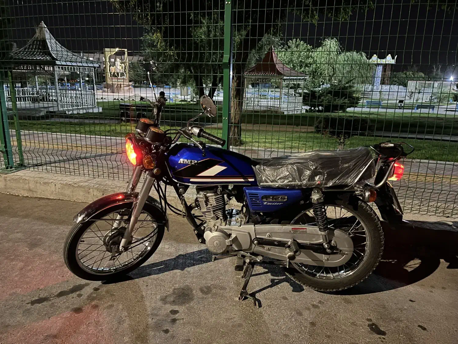 125 مدل 94 مدارک تکمیل|موتورسیکلت|محمدیه-قزوین, |دیوار