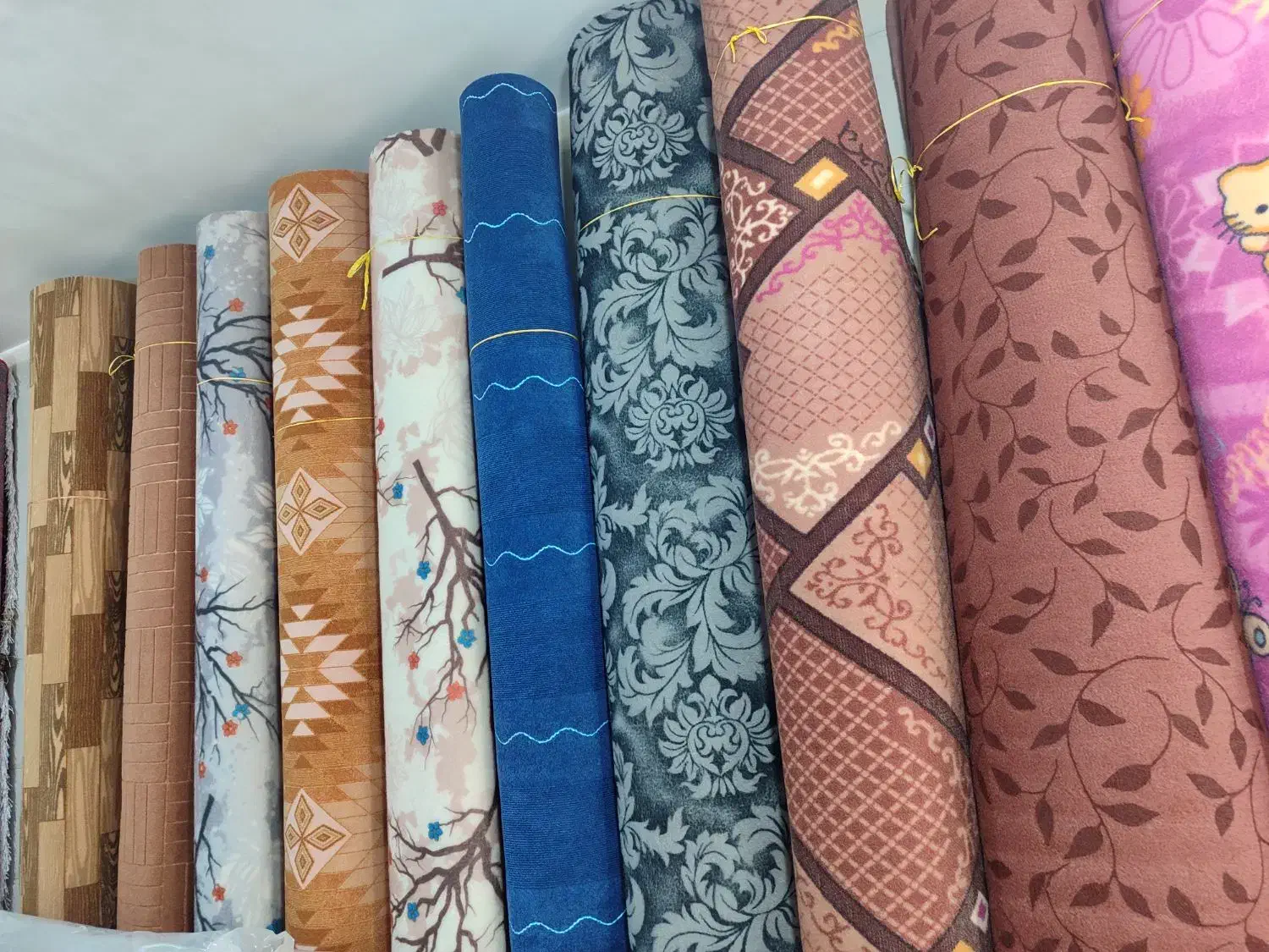 موکت درجه یک باقیمت مناسب|موکت|بروجرد, |دیوار