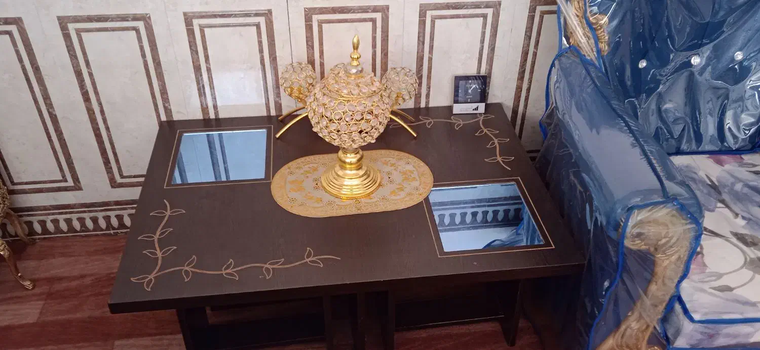 مبل هفت نفره شیک و تمیز|مبلمان خانگی و میز عسلی|کوهدشت, |دیوار