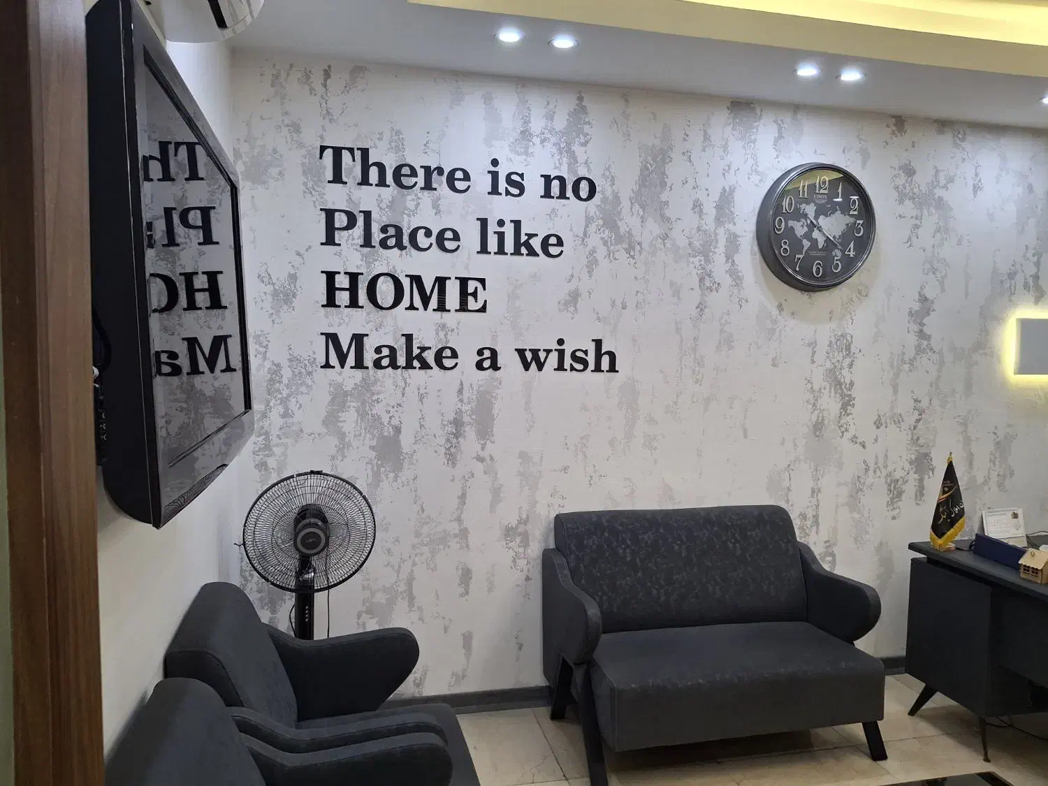 استخدام مشاور خانم و آقا|استخدام بازاریابی و فروش|تهران, یوسفآباد|دیوار