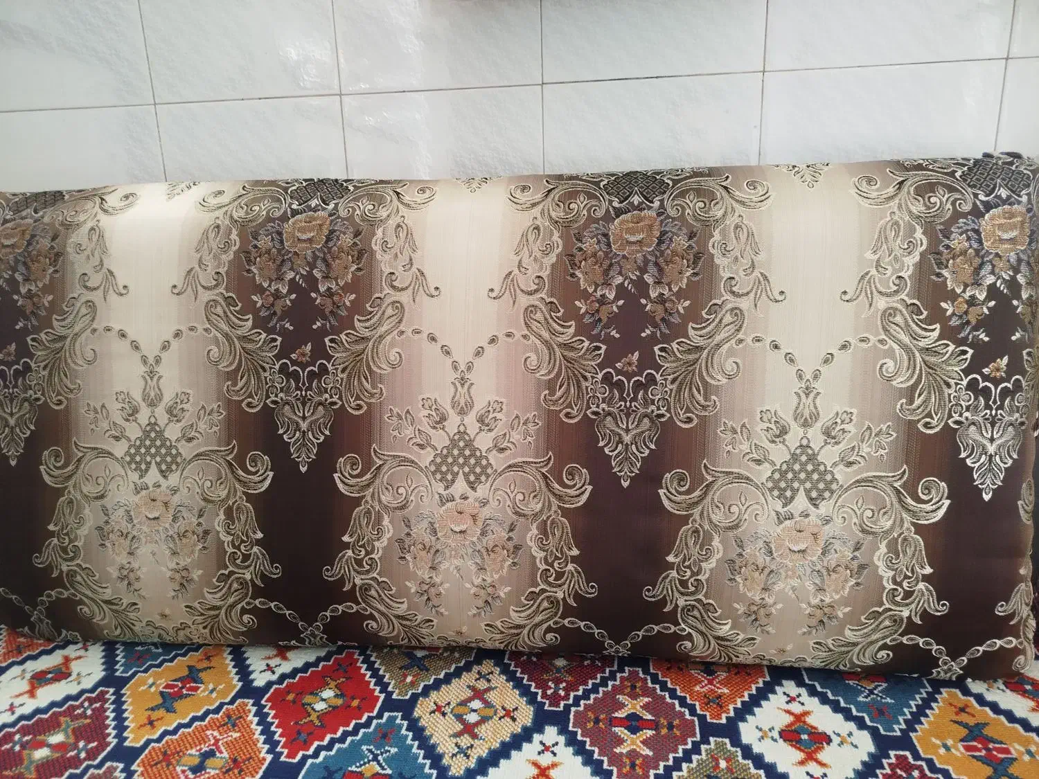 پشتی|پشتی|ایلام, |دیوار