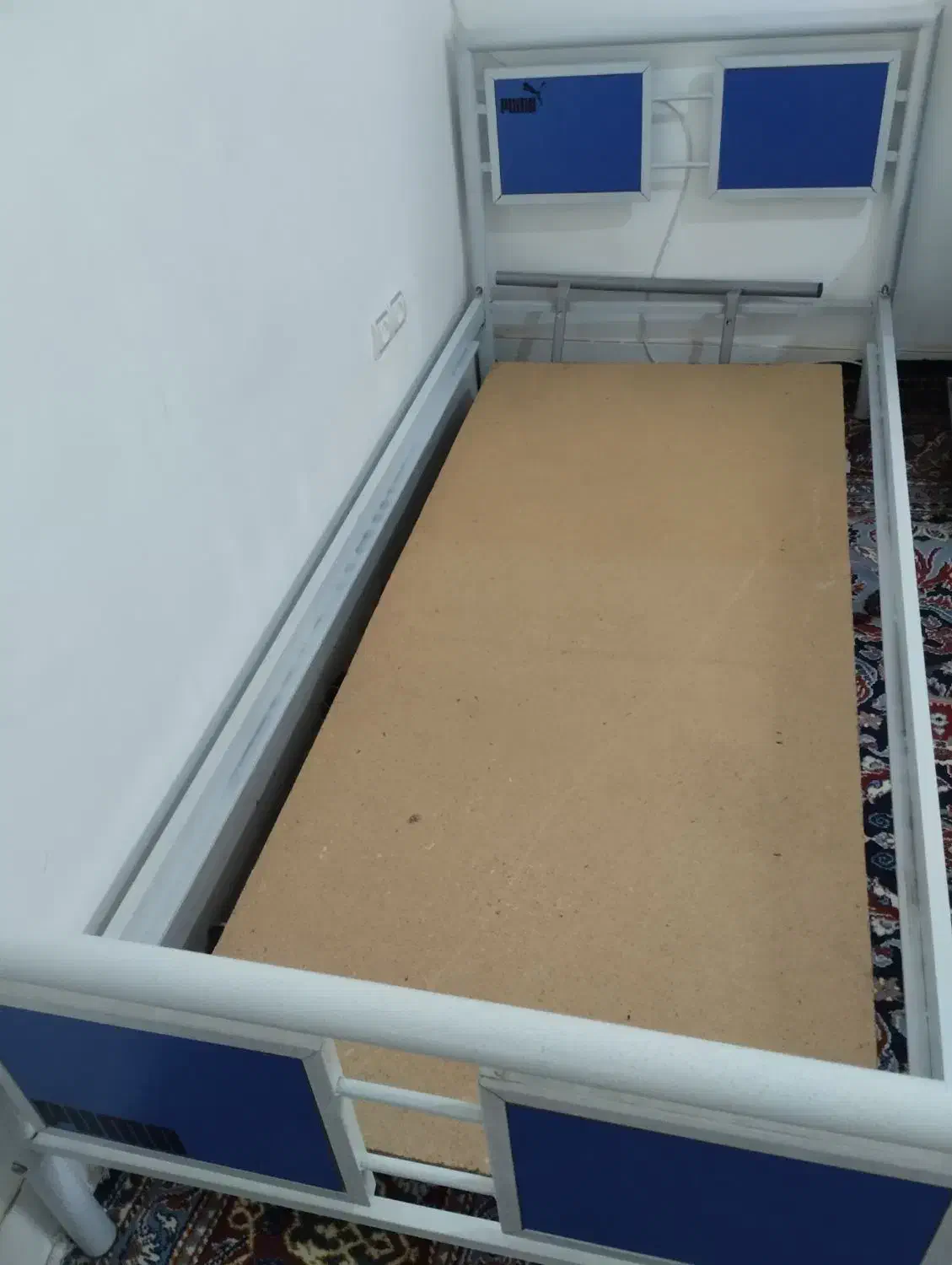 تخت|تخت و سرویس خواب|بروجرد, |دیوار